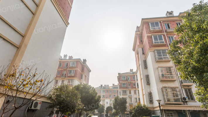 富土家园外景图