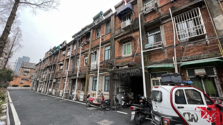 机电排灌总站宿舍外景图