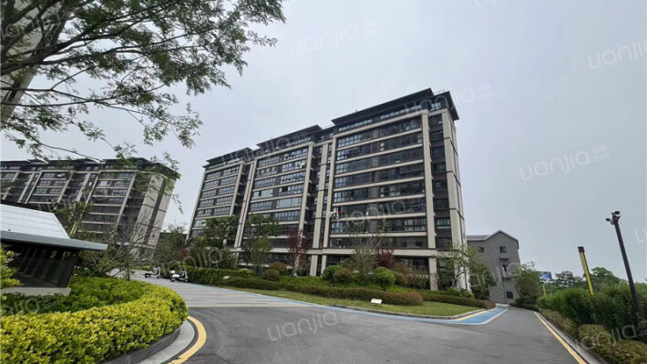 荣润湖畔玲珑外景图