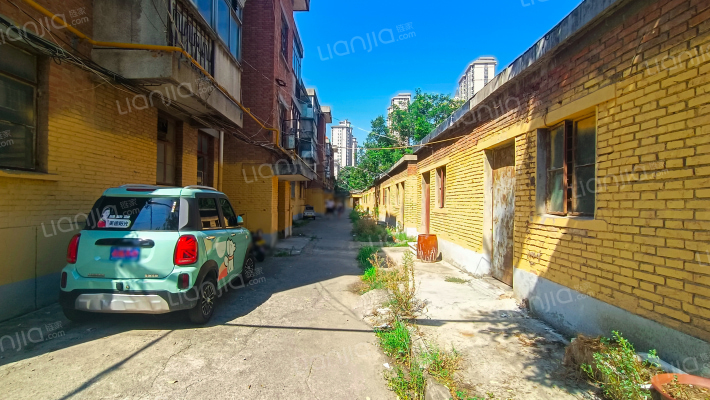 驻马店农校家属院外景图