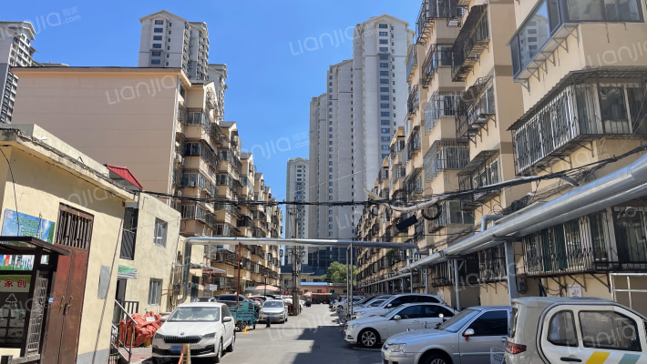 沁园小区外景图