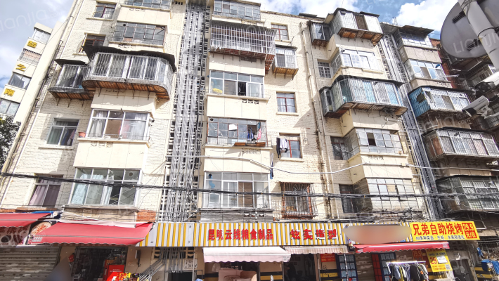 塘双路111号外景图