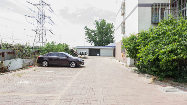 东胜花园外景图