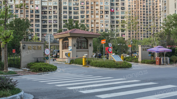 小石城7区桂花园外景图