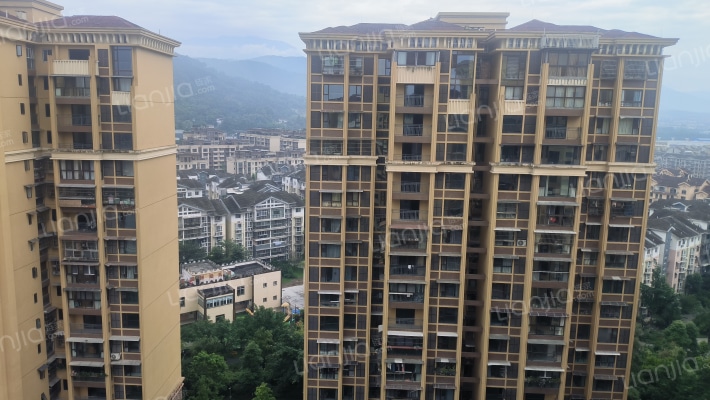 公园大道1号外景图