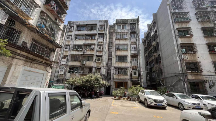 昌隆小区外景图