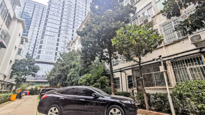 黄河路119号外景图