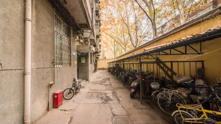 郑州十一中二号家属院外景图