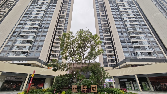 星樾·山畔外景图