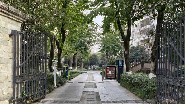 置信丽都花园A区外景图