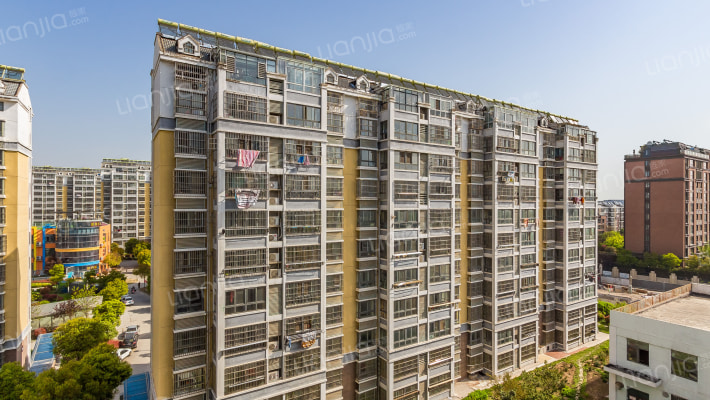 叶语田园外景图