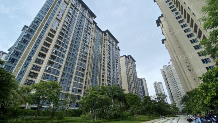 宝龙世家C区外景图