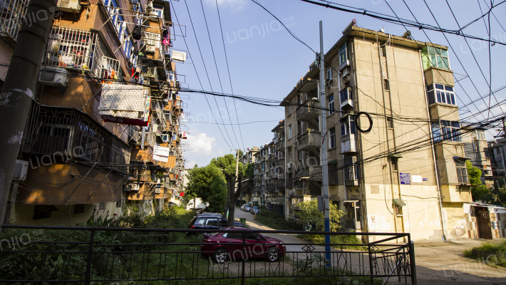 矿山新村西区外景图