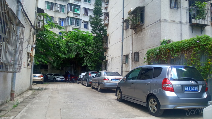 海联小区外景图