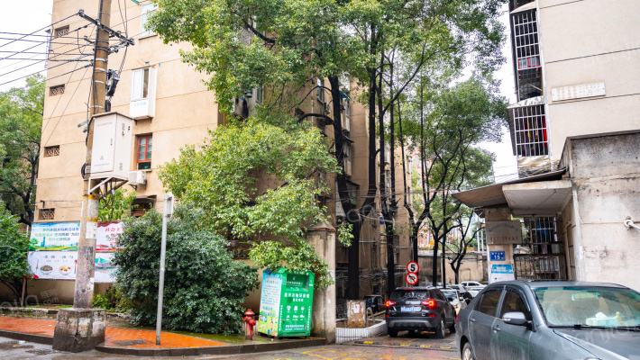 曙光妹子山社区外景图