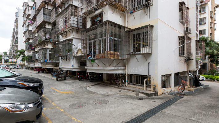 嘉景公寓 外景图