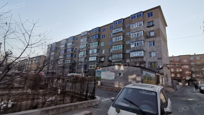 强工二街小区外景图