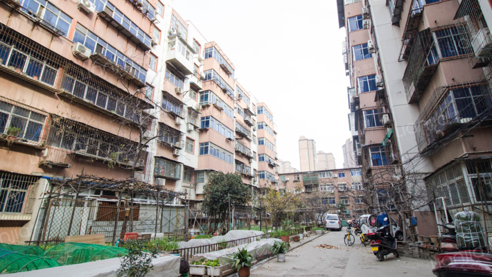 郑州油漆厂家属院东院外景图