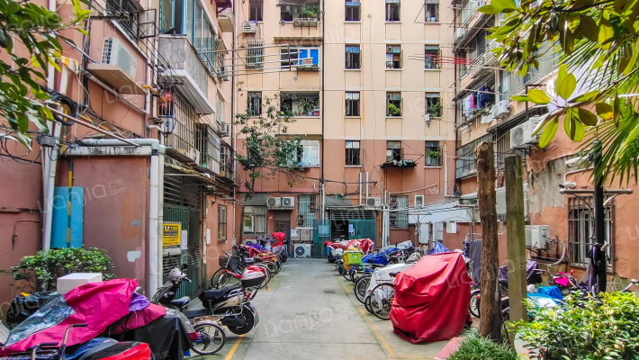 蒙自路601弄外景图