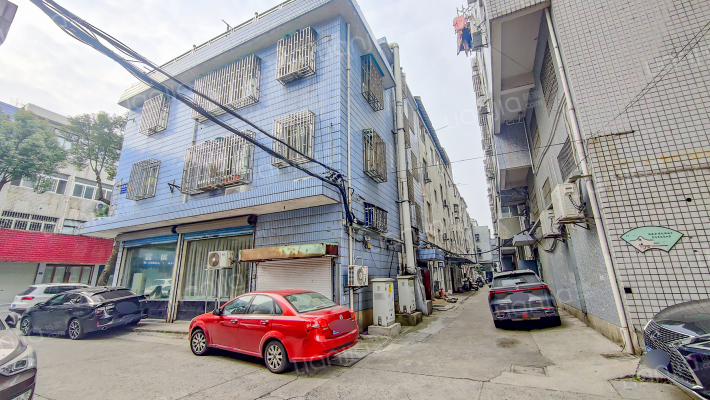 鸿新路267号外景图