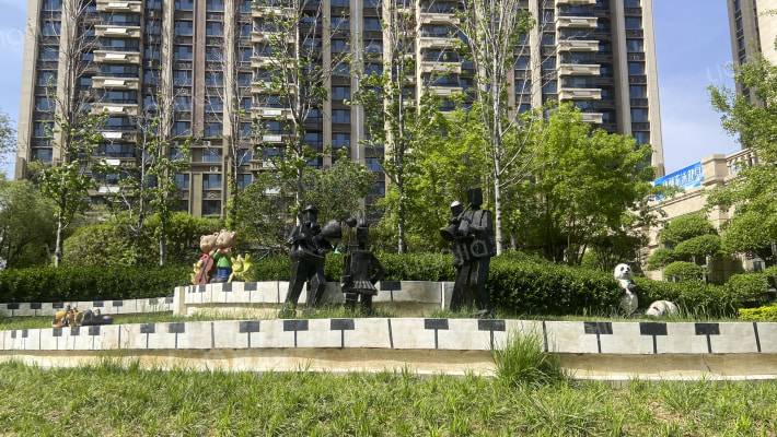 泰安恒大翡翠华庭外景图