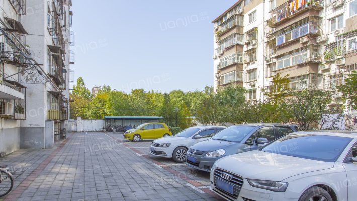 精图小区56号院外景图