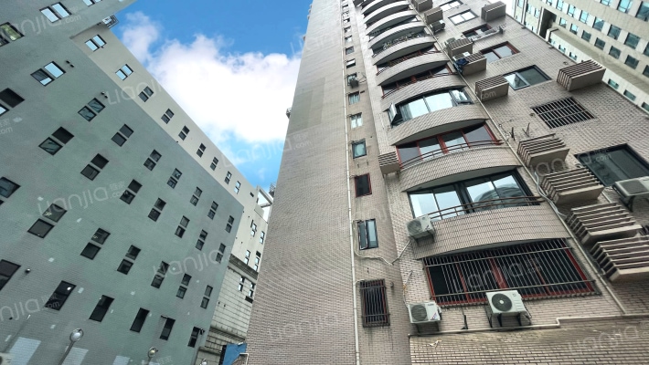 中信福申大楼外景图