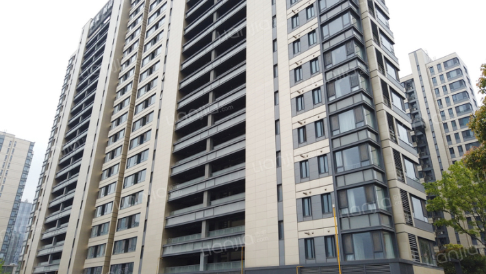 世茂城品外景图