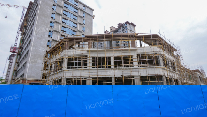 华勤湖畔花园外景图