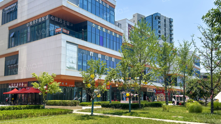 紫薇万科生活广场外景图