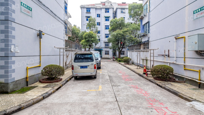 莲溪三村外景图