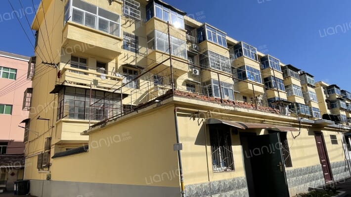 商校家属院外景图