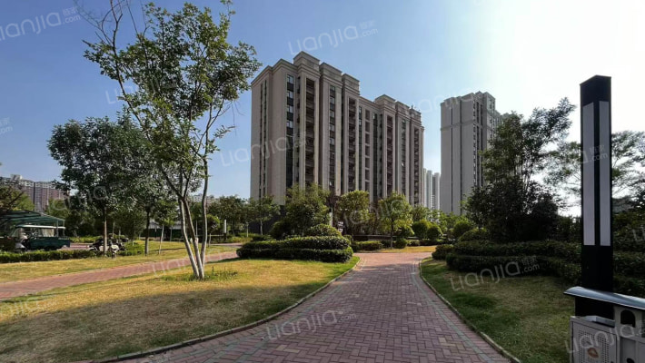 中浩鸿鹄郡外景图