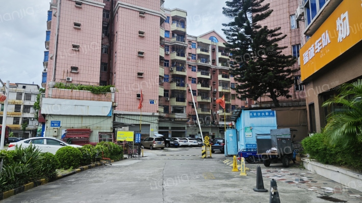 东方新城外景图