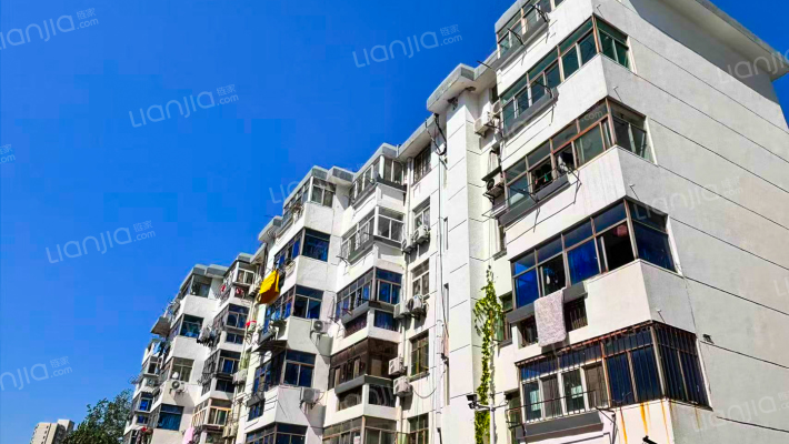 西苑小区外景图