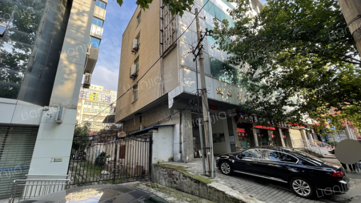 华远医药家属院外景图