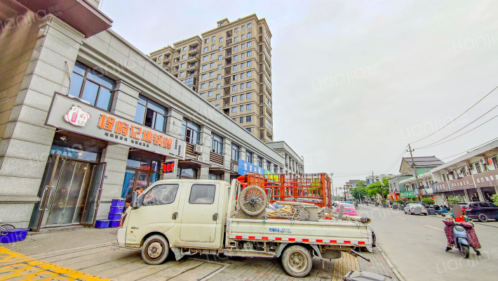 青成名苑外景图