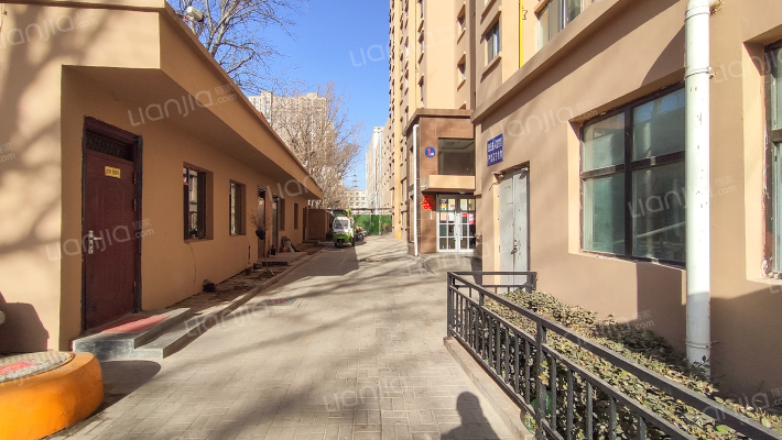 金色米兰外景图