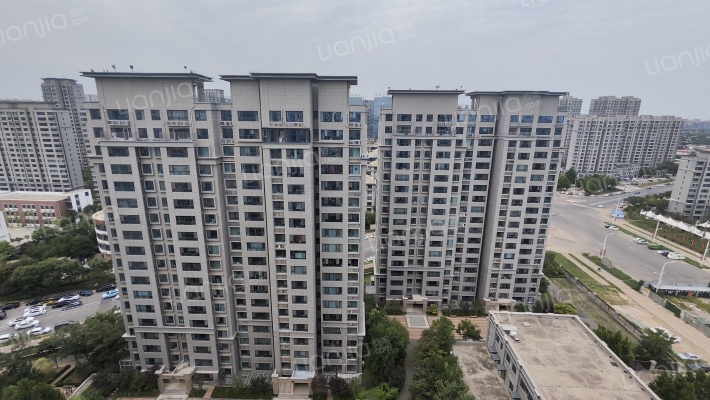 东尚名品外景图