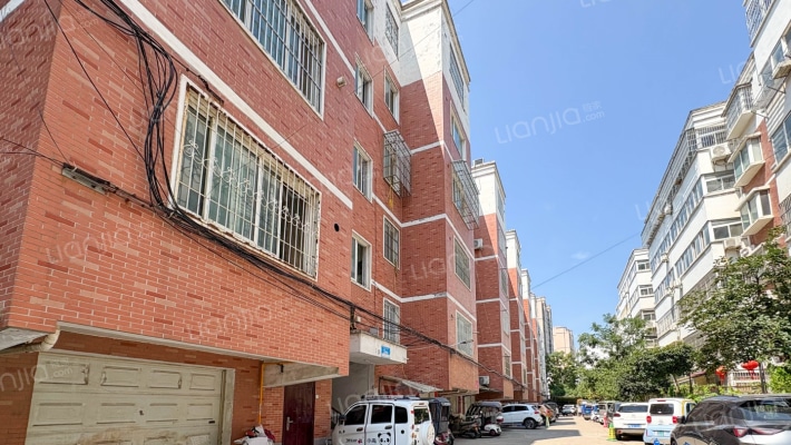 金龙花园外景图