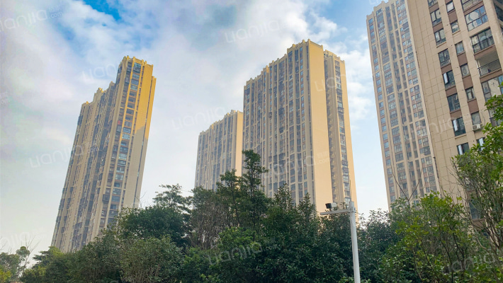 国泰九龙湾外景图