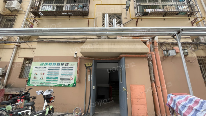 联纺路12号院外景图