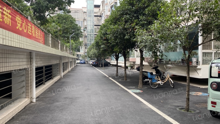 学府花苑外景图