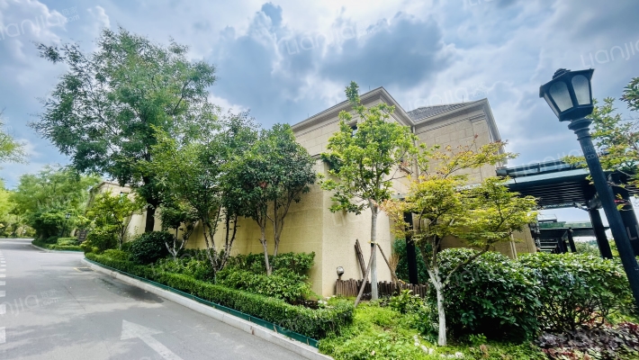 海尔绿城全运村玺园外景图