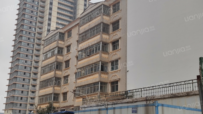 文华小区外景图