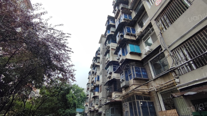 七二二研究所宿舍外景图