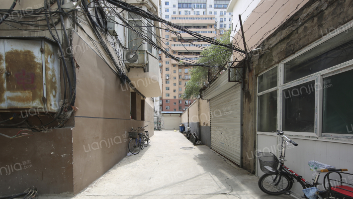 西苑公寓外景图