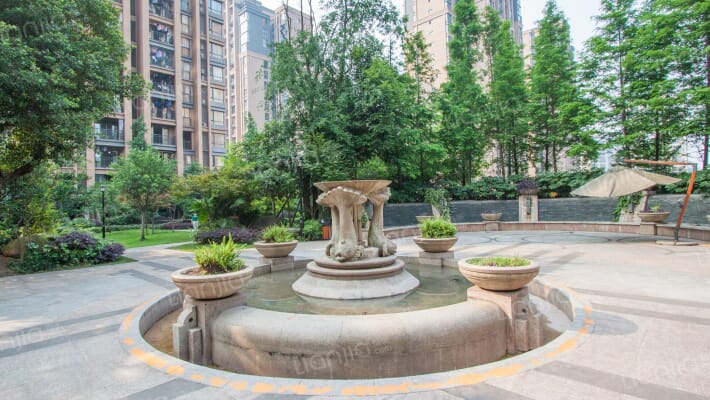 艾德公馆外景图