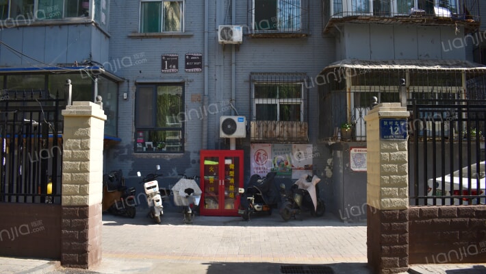 水工厂102户小区外景图