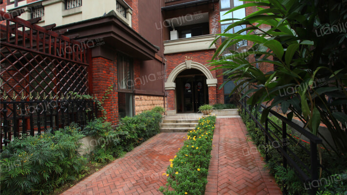 融创都铎庄园二期外景图